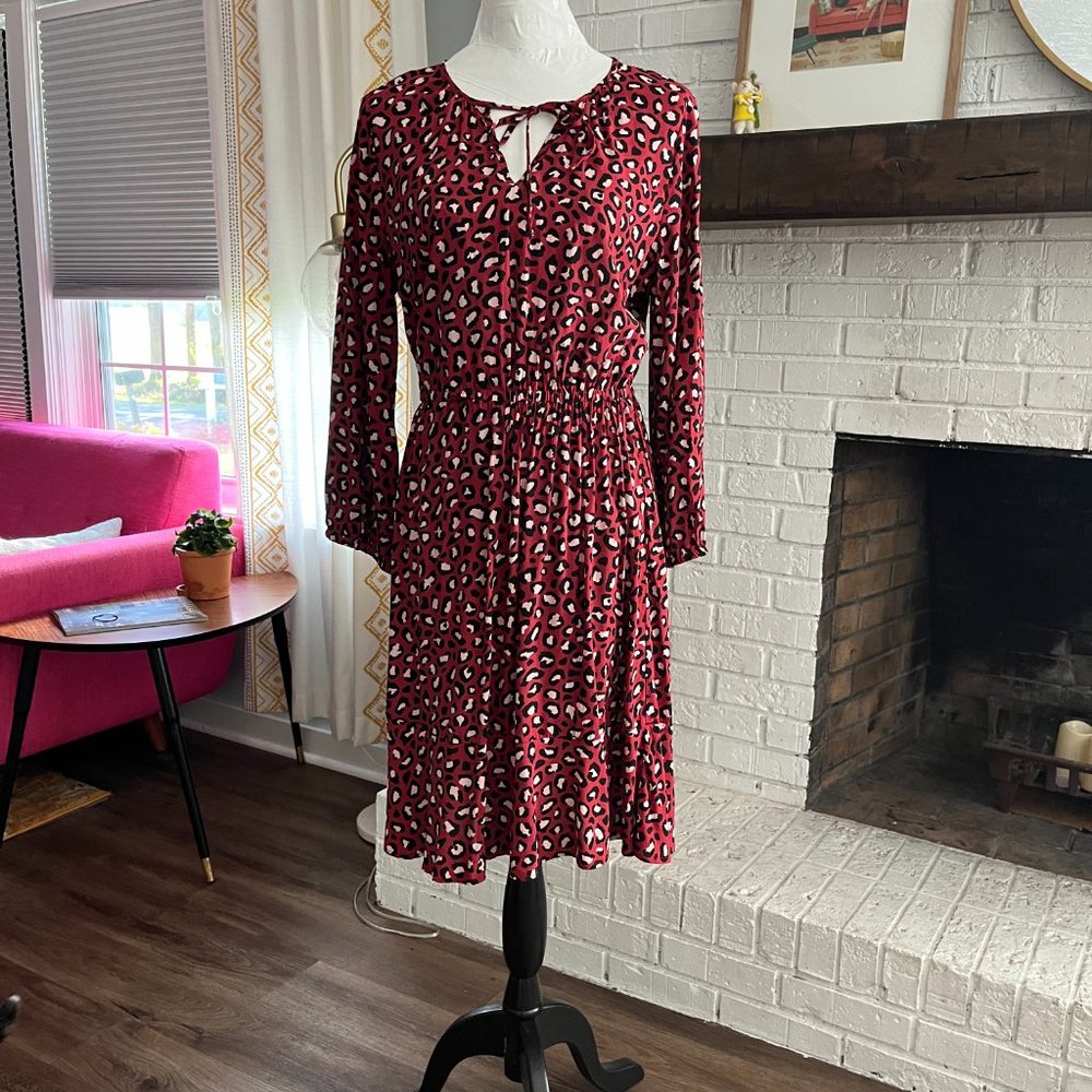 Old Navy Pretty Leopard / Polka Dot Print Dress Medium 3/4 sleeves